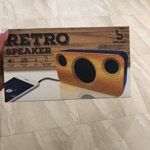 Retro speakers